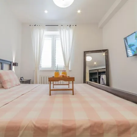 Luxury 5* By Guide & Sleep Zaton (Dubrovnik-Neretva)