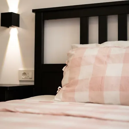 Luxury 5* By Guide & Sleep *